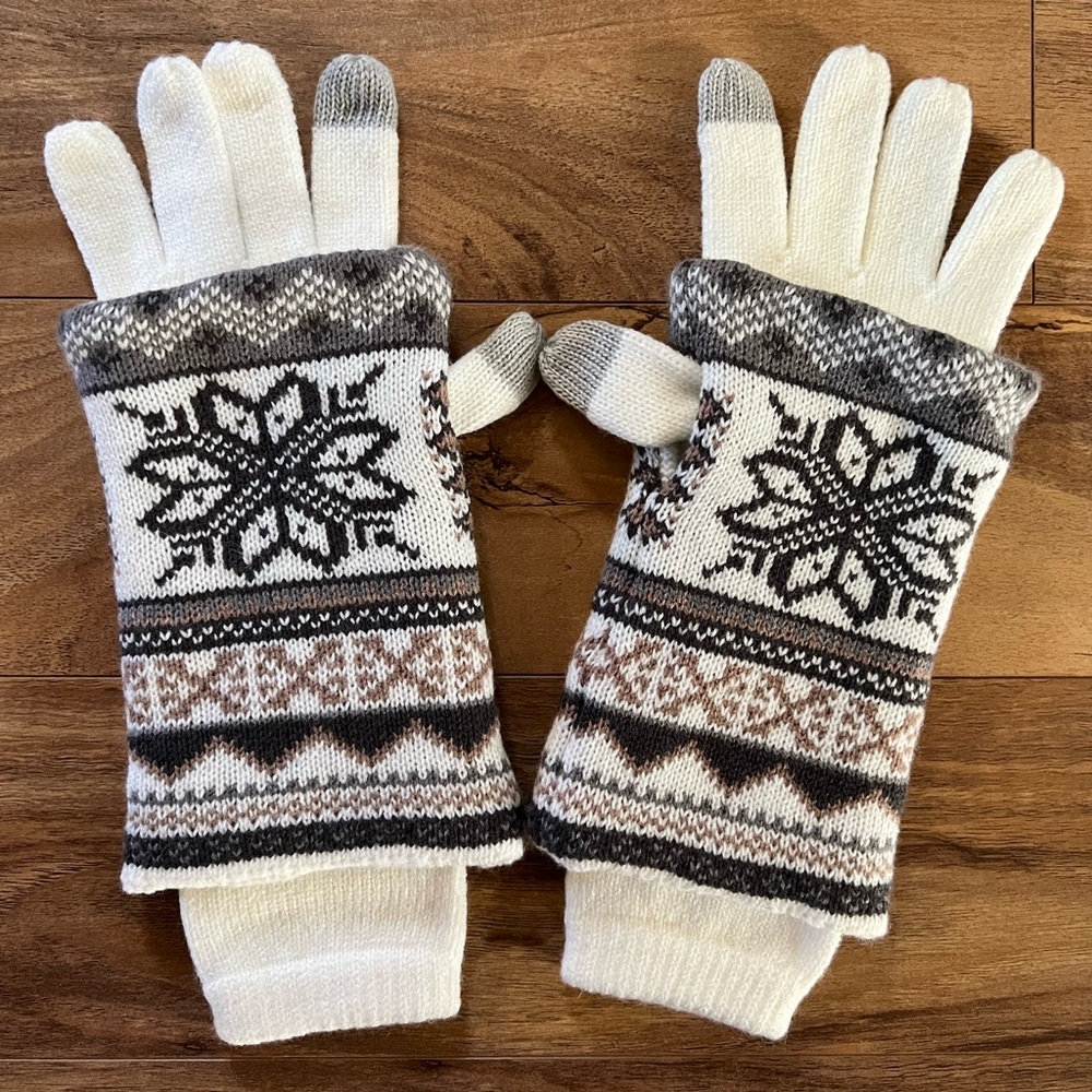 Muk Luks Snowflake Knit Touchscreen Gloves - Black, Gray, White, Brown